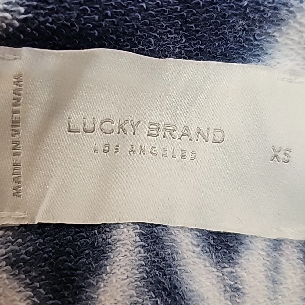 LUCKY BRAND TIE-DYED SWEAT SHIRT RELAXED FIT SIZE XS FITS LIKE SM TO MED - Picture 6 of 6
